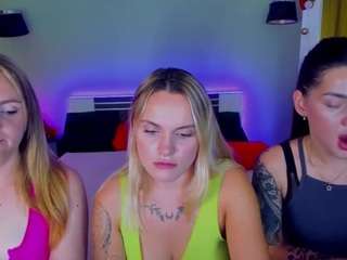 le modèle succescheriesss est en webcam porno dans un show sur le site camsoda, il possède les tags suivants: blowjob,cage,tattoos,striptease,sph,skinny,sissy,orgasm,mistress,joi,green eyes,full nudity,femdom,drinking,deepthroat,cuckold,chastity,cei,cbt,brown hair