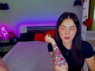 SuccesCheriesss live cam preview