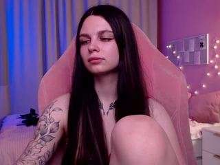 michela-fruett live webcam show