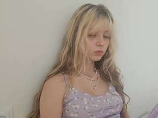 revalaflin live webcam show