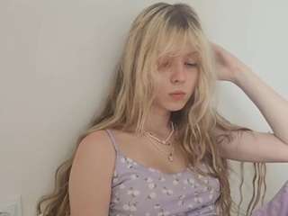 revalaflin live webcam show