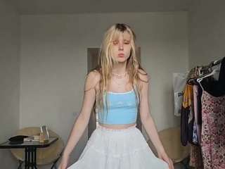 revalaflin live webcam show