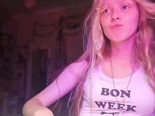 RevaLaflin live webcam show