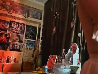 RevaLaflin live webcam show