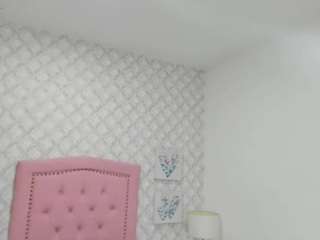 sofia-marttinez9 live webcam show