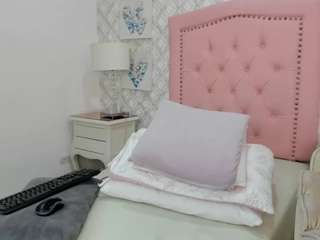 sofia-marttinez9 live cam preview