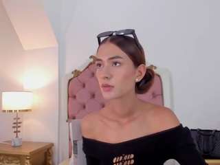 sofia-marttinez9