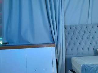 AmeliaEmmy live cam preview
