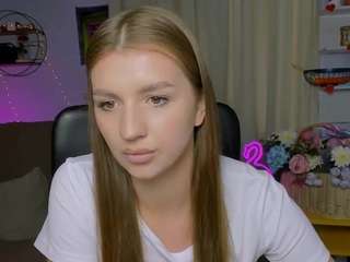 Bloom-night's cam show statistics and live stream