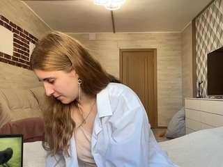 Lola live cam — amateur, public, naked