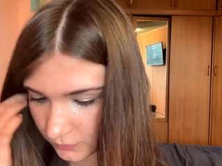 ClarisGropp live webcam show