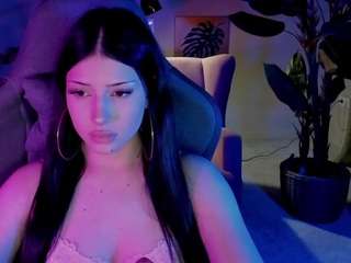 DianaRayy live webcam show