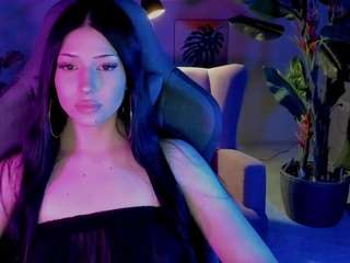 DianaRayy live webcam show