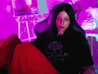 DianaRayy live webcam show