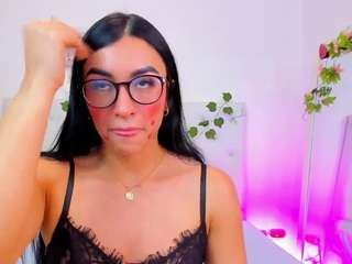 MissDangerously live cam preview