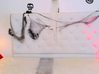 MissDangerously live cam preview