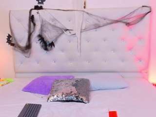 MissDangerously live cam preview