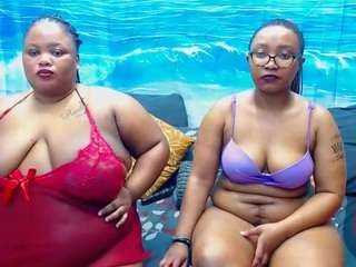 NAUGHTYPEARLXXX live webcam show