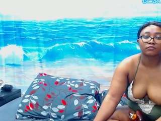 NAUGHTYPEARLXXX