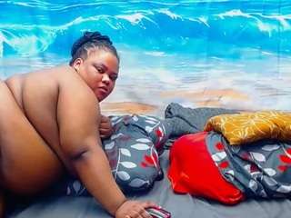 NAUGHTYPEARLXXX live cam preview