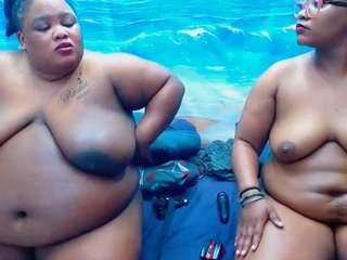 NAUGHTYPEARLXXX