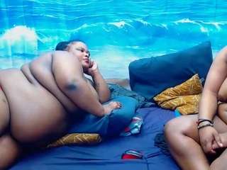 NAUGHTYPEARLXXX