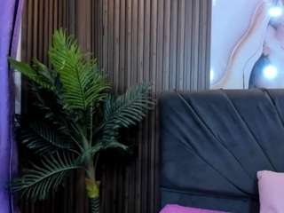 neftis-tay Sex Cam Show