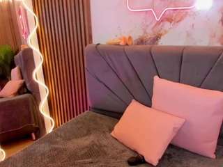 neftis-tay live webcam show