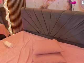 neftis-tay live webcam show