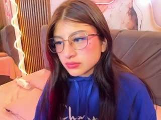 neftis-tay live webcam show
