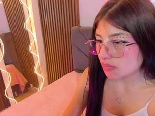 neftis-tay live webcam show