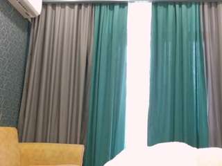 plumhaze live webcam show