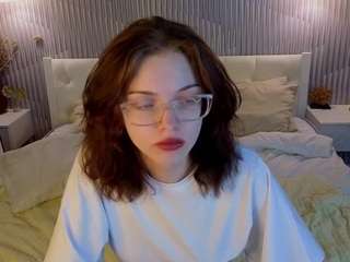 Live cam show with Wullwet-rav