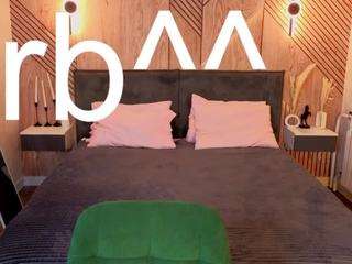 Live cam show with Wullwet-rav