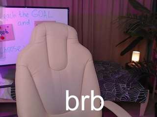 bety-white