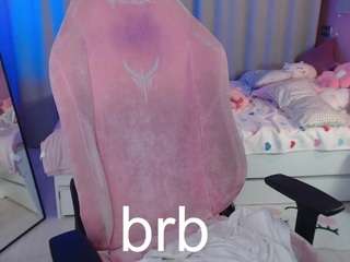 bety-white