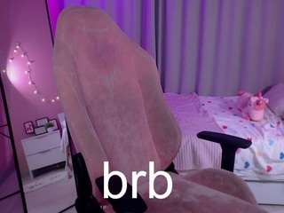 bety-white