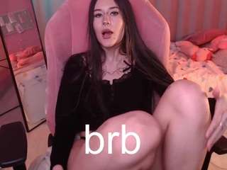 bety-white