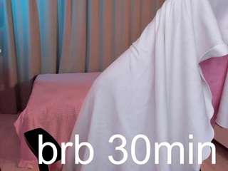 Bety-White live cam