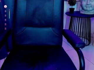 lilithmoonx's live room