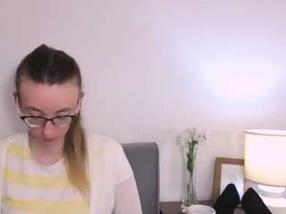 AnnaGentle live webcam show