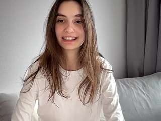 Hattiewassam's cam show statistics and live stream