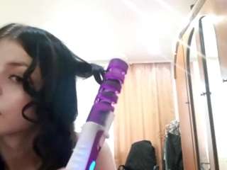 louiehefner live webcam show