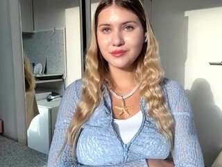 sachafalco Live Webcam on CamSoda