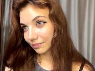 ThiCourtwright live webcam show