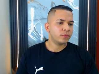 cristhian-gamboa Sex Cam Show