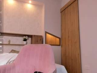 Miamonrroe1 live webcam show