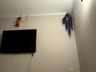 Loriannpospishil's live stream