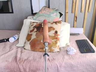 naughty-morena live cam preview