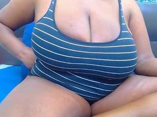 sexyboobs44dd